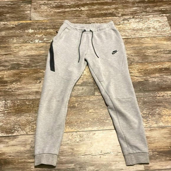 Nike Pants - Women’s nike sweatpants